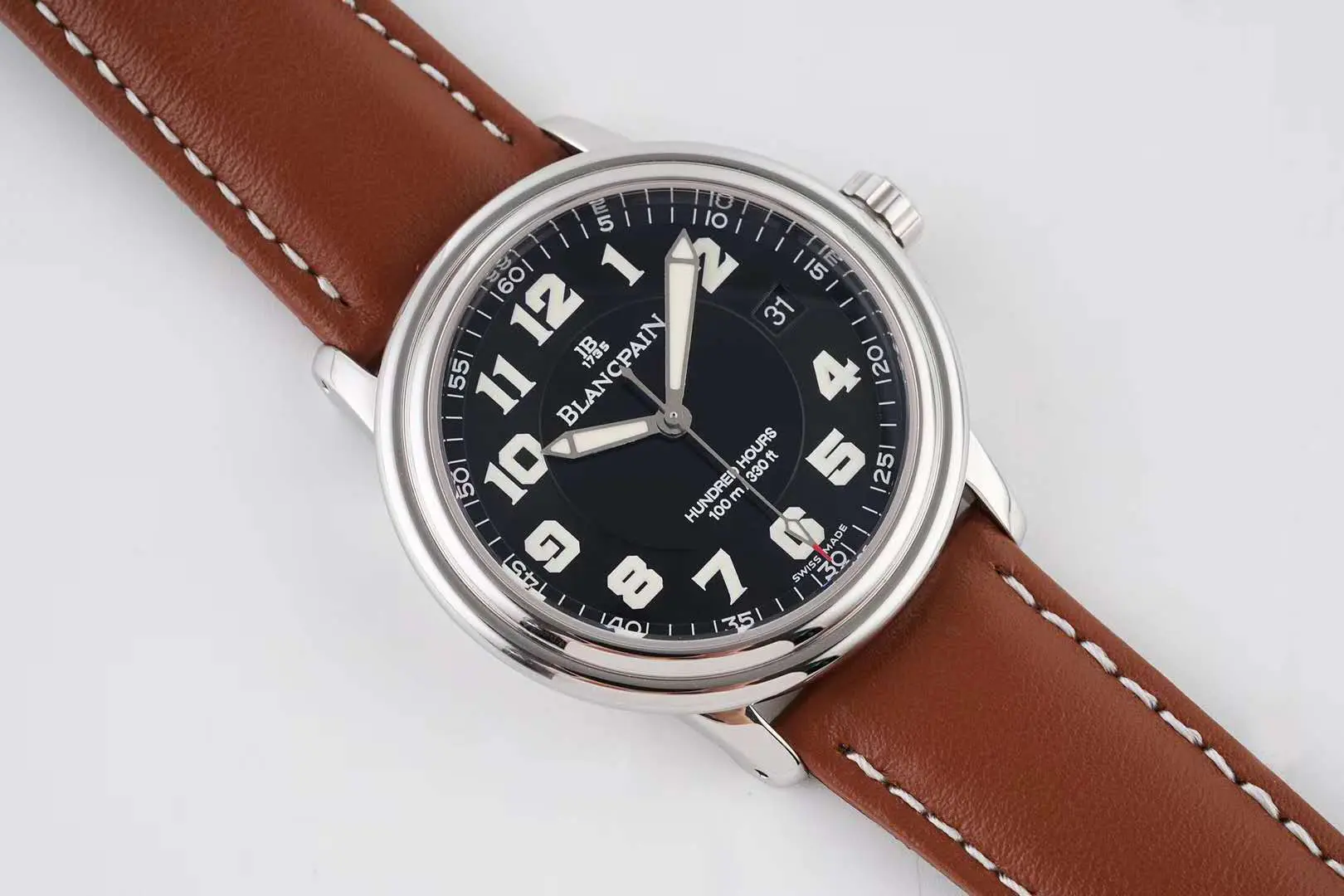 Hundred Hours schwarzes Zifferblatt in Stahl am braunen Lederarmband – Bild 3