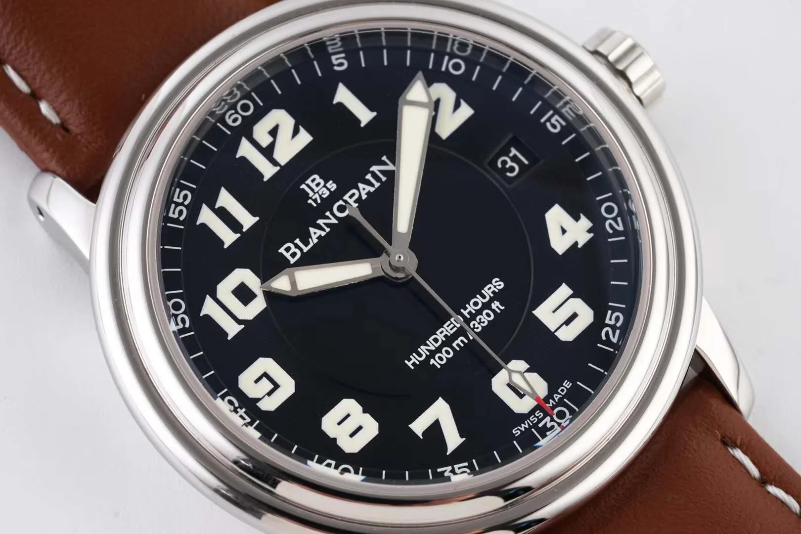 Hundred Hours schwarzes Zifferblatt in Stahl am braunen Lederarmband – Bild 4