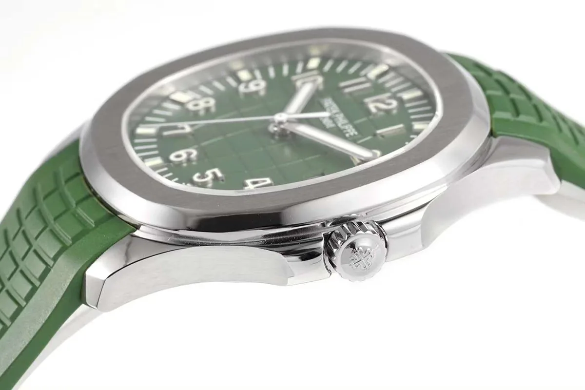 Aquanaut 5168G-010 cadran vert en or blanc – Image 3