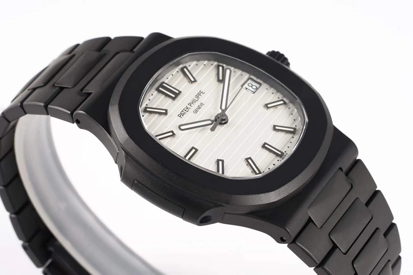 Nautilus Jumbo 5711 ’Black Venom Limited Edition’ quadrante bianco - immagine 3