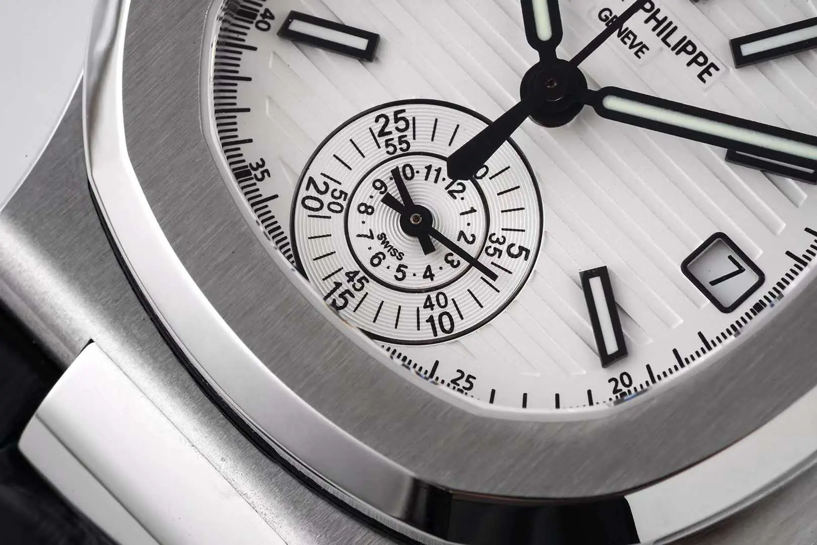 Nautilus 5980/1A-019 White Dial in Steel on Leather Strap - Image 4