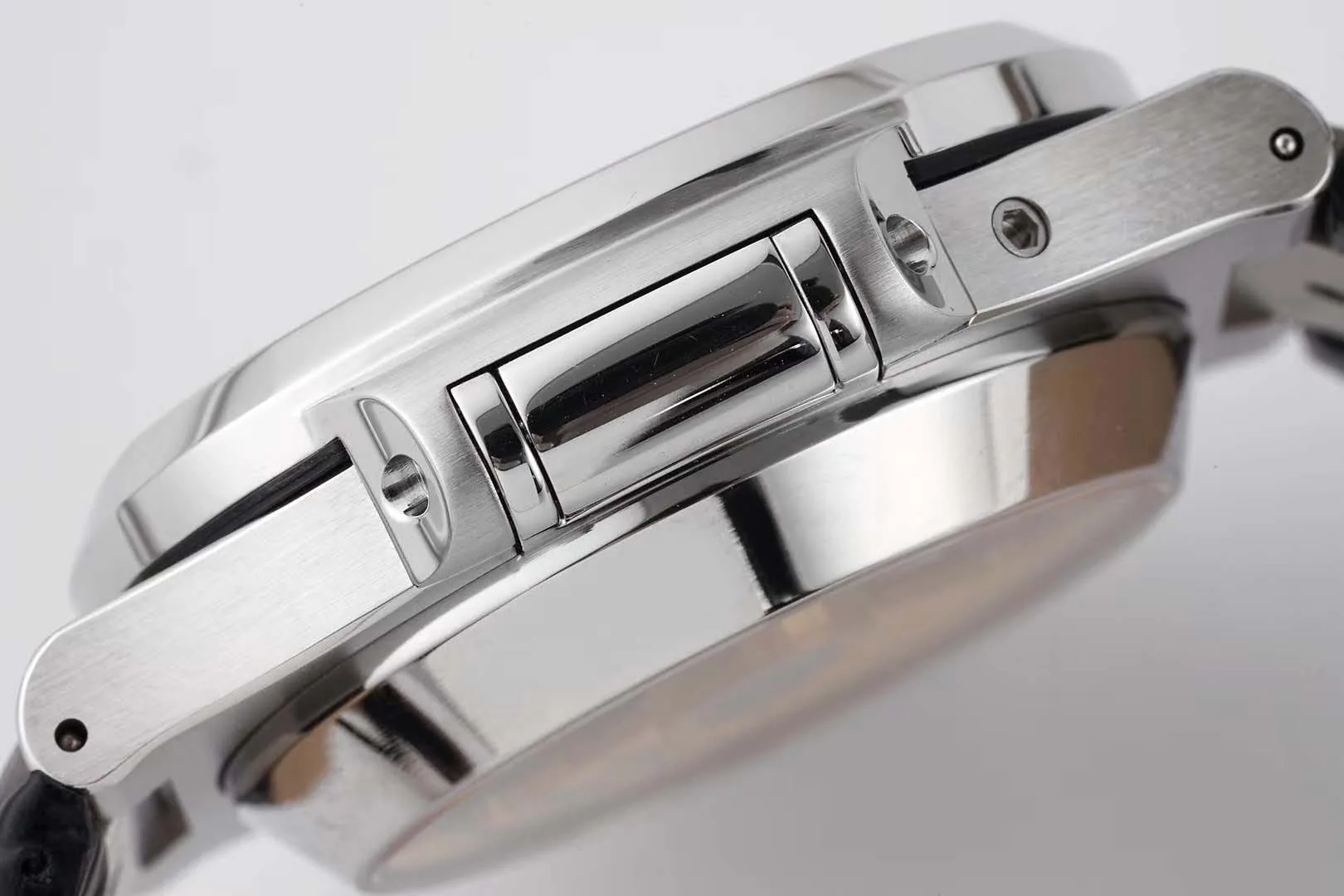 Nautilus 5980/1A-014 Black Dial in Steel on Leather Strap - Image 8