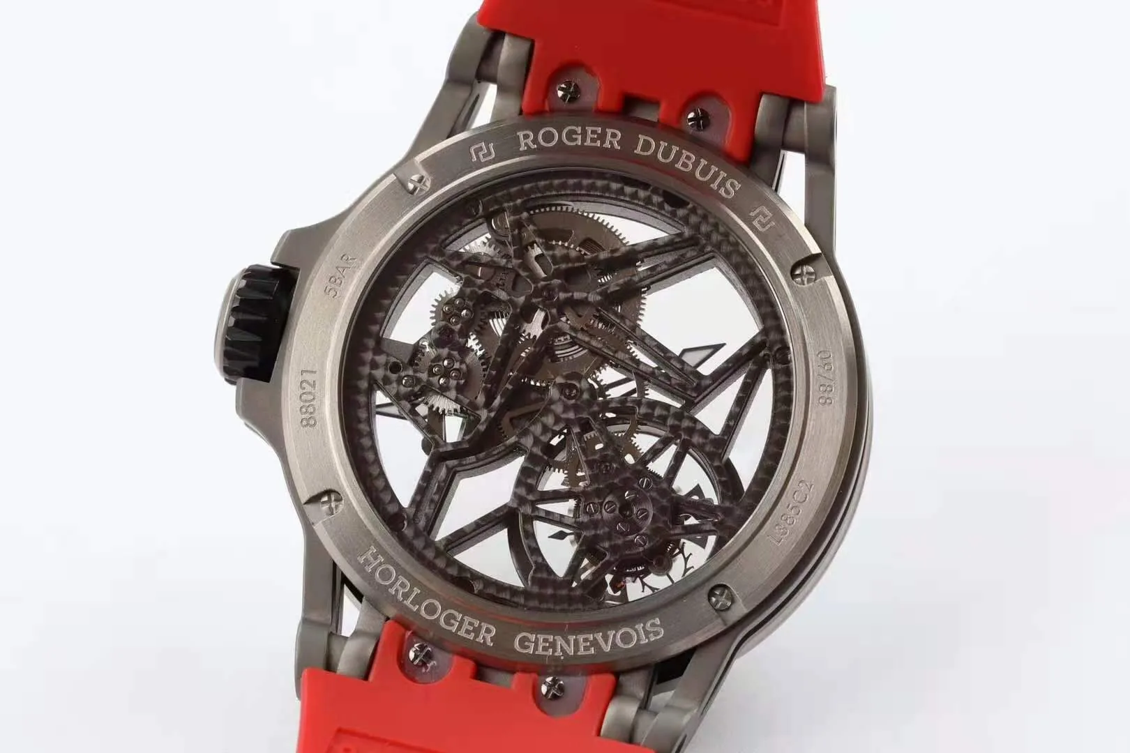 Excalibur Spider Skeleton Flying Tourbillon con correa de caucho roja - Imagen 4