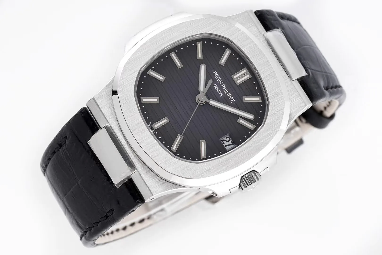 Nautilus Jumbo 5711 Grey Dial in Steel with Black Leather Strap - Image 4