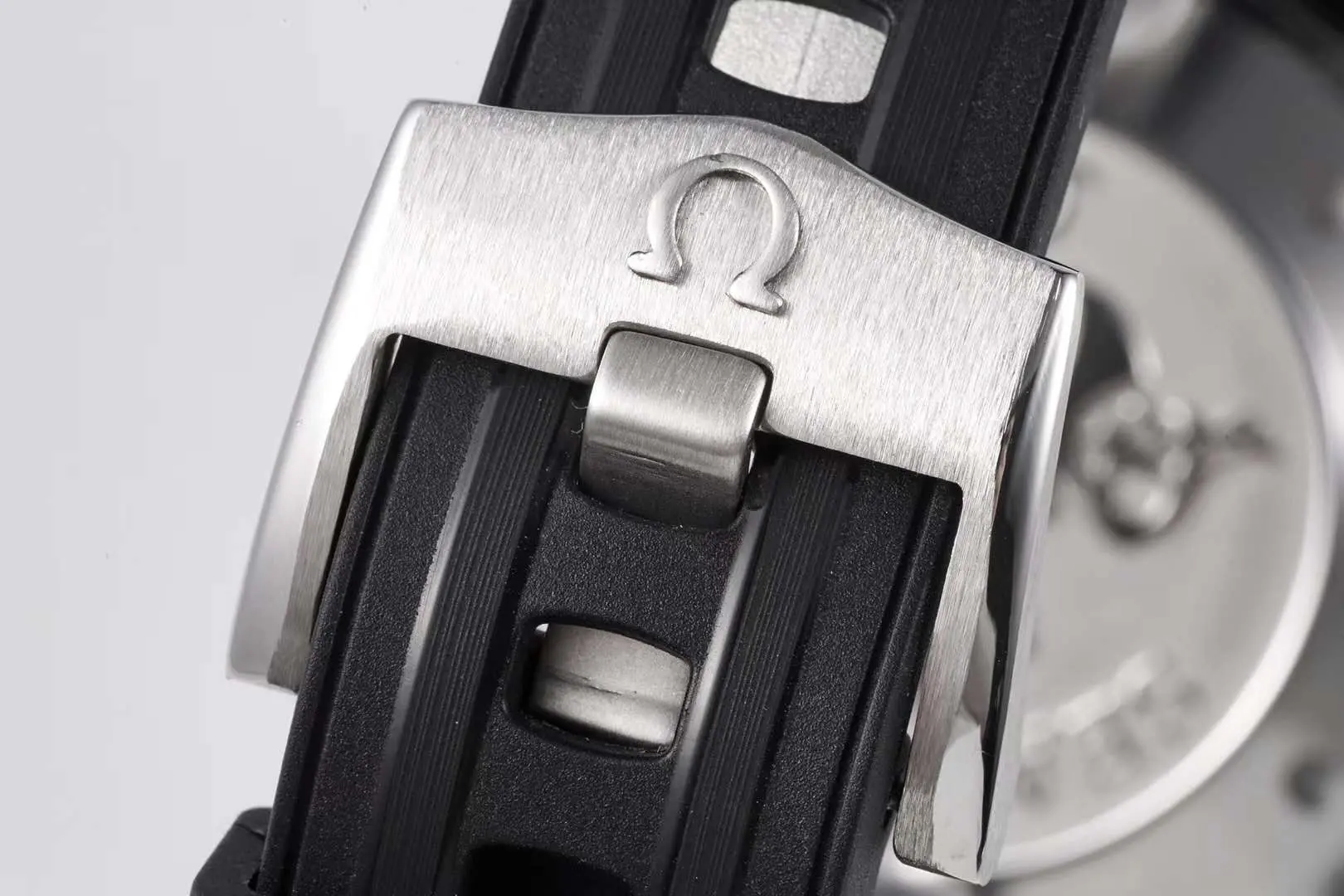 Seamaster Diver 300m cronografo quadrante nero su cinturino in gomma - immagine 6