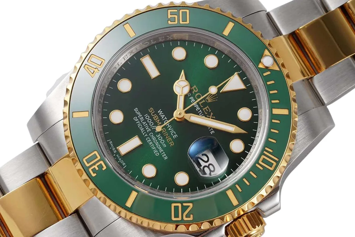 Submariner 116613LV ‘Watchvice Edition’ Hulk in oro giallo e acciaio - immagine 3