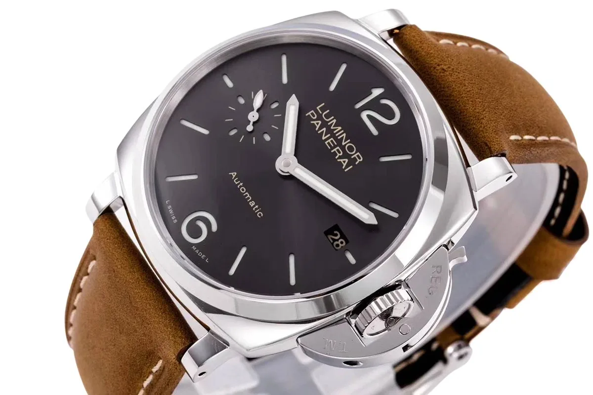 PAM904 Luminor Due 3 Days 42mm - Image 2