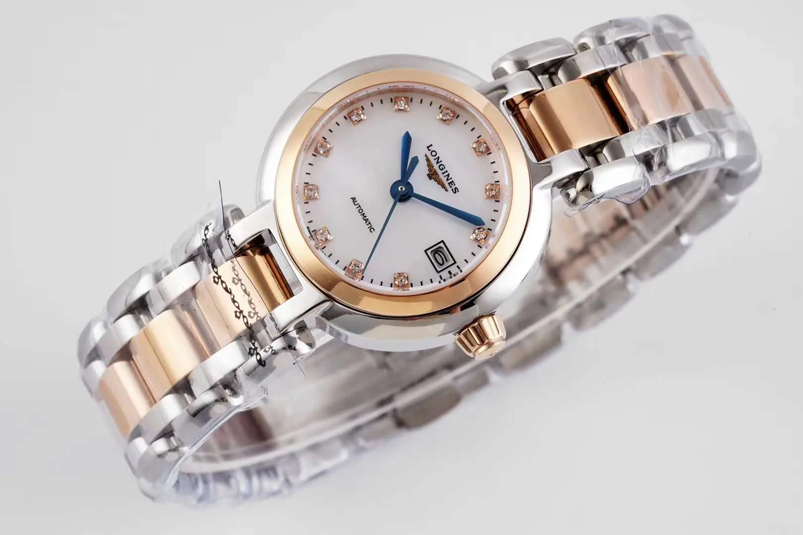 Primaluna cadran MOP blanc index diamants en or rose – Image 3
