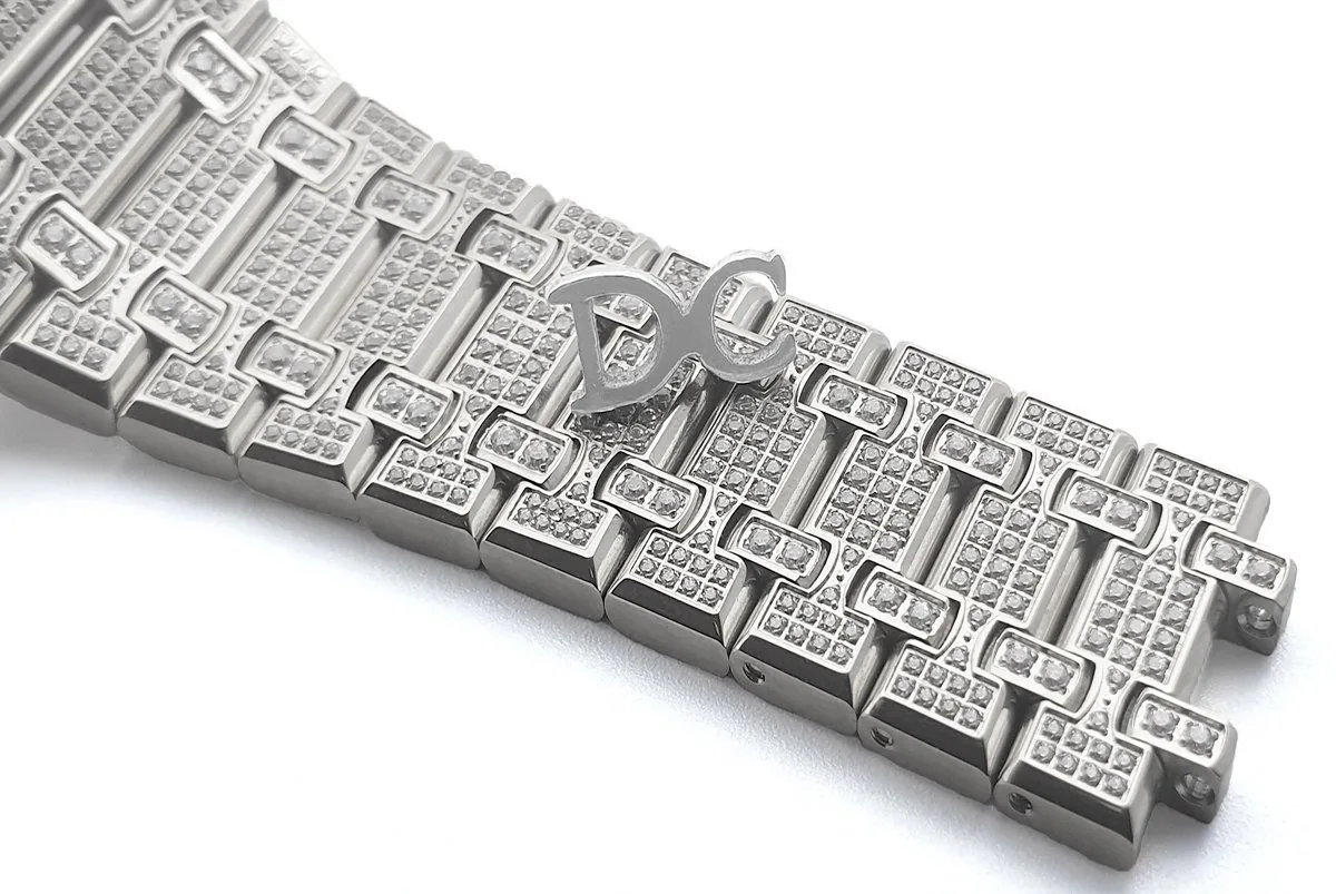 Royal Oak 41mm 15402 Full Diamond Paved In White Gold on Bracelet - Image 6