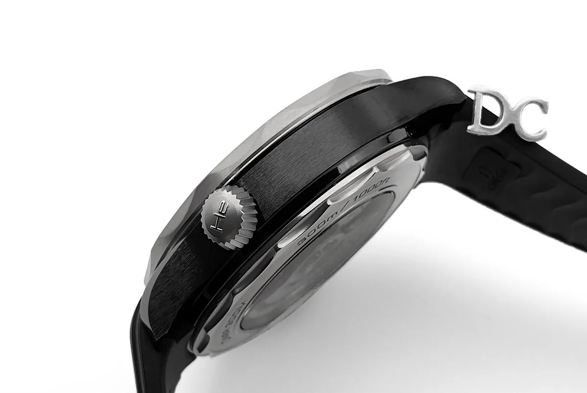 Seamaster Diver 300M Co-Axial Master Chronometer Black Dial 43.5mm on Black Rubber Strap - Image 9