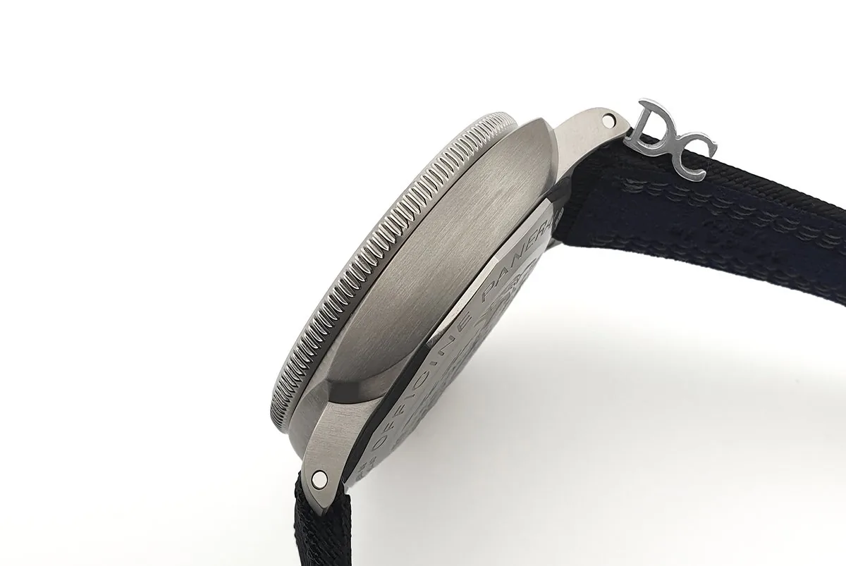 PAM984 Submersible Mike Horn Edition - Imagen 8