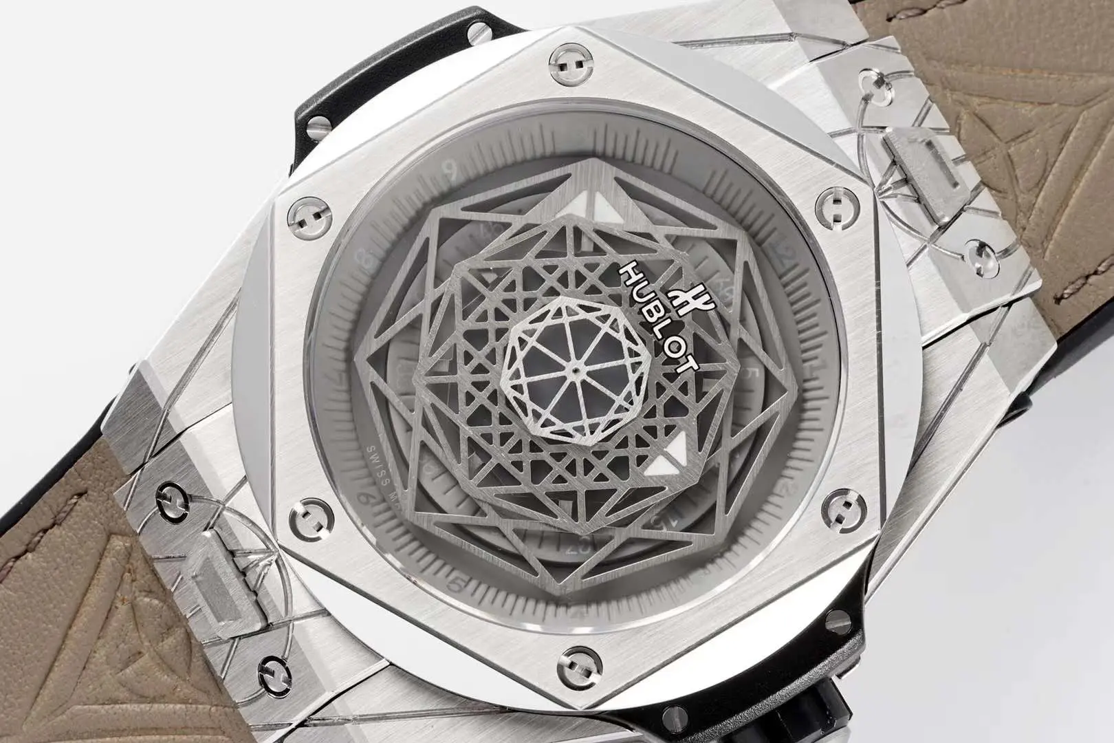 Big Bang Unico Sang Bleu in Stahl am braunen Lederarmband – Bild 3