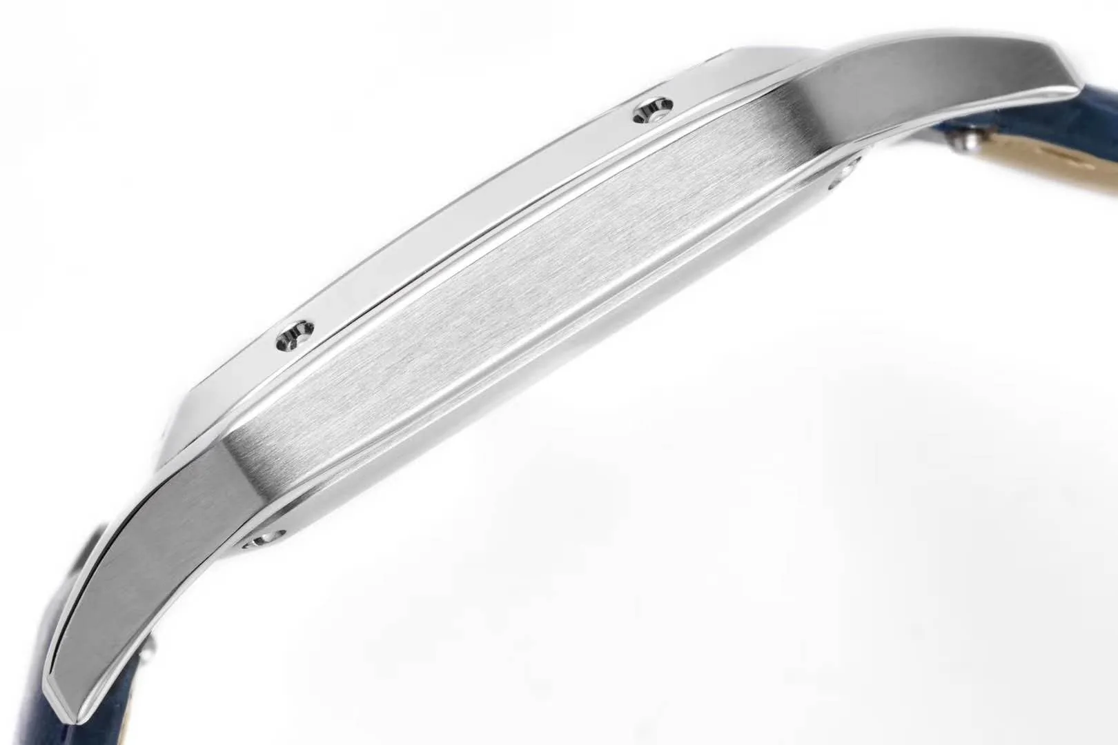 Santos-Dumont weißes Zifferblatt in Stahl am blauen Lederarmband – Bild 8