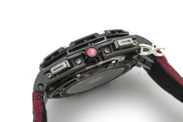 Royal Oak Offshore 26290IO 44mm Keramik JF schwarz/rotes Zifferblatt am schwarzen Lederarmband A3126 – Bild 5