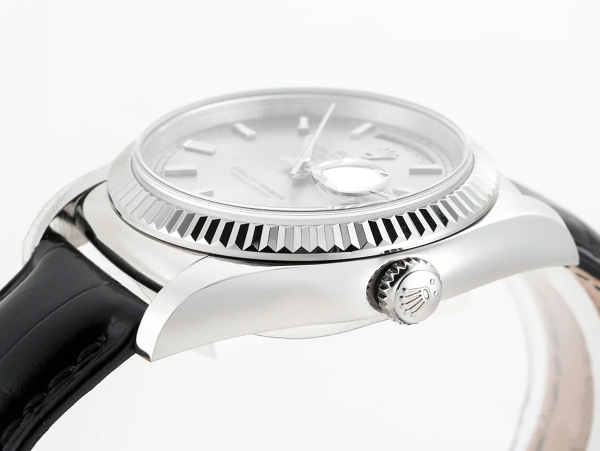 Day-Date 40 esfera plateada en oro blanco con correa de piel - Imagen 6