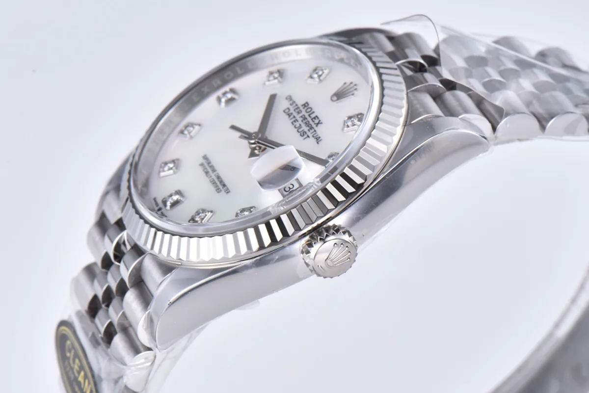 Datejust 36 126234 quadrante MOP bianco con indici con diamanti in acciaio su bracciale Jubilee - immagine 2