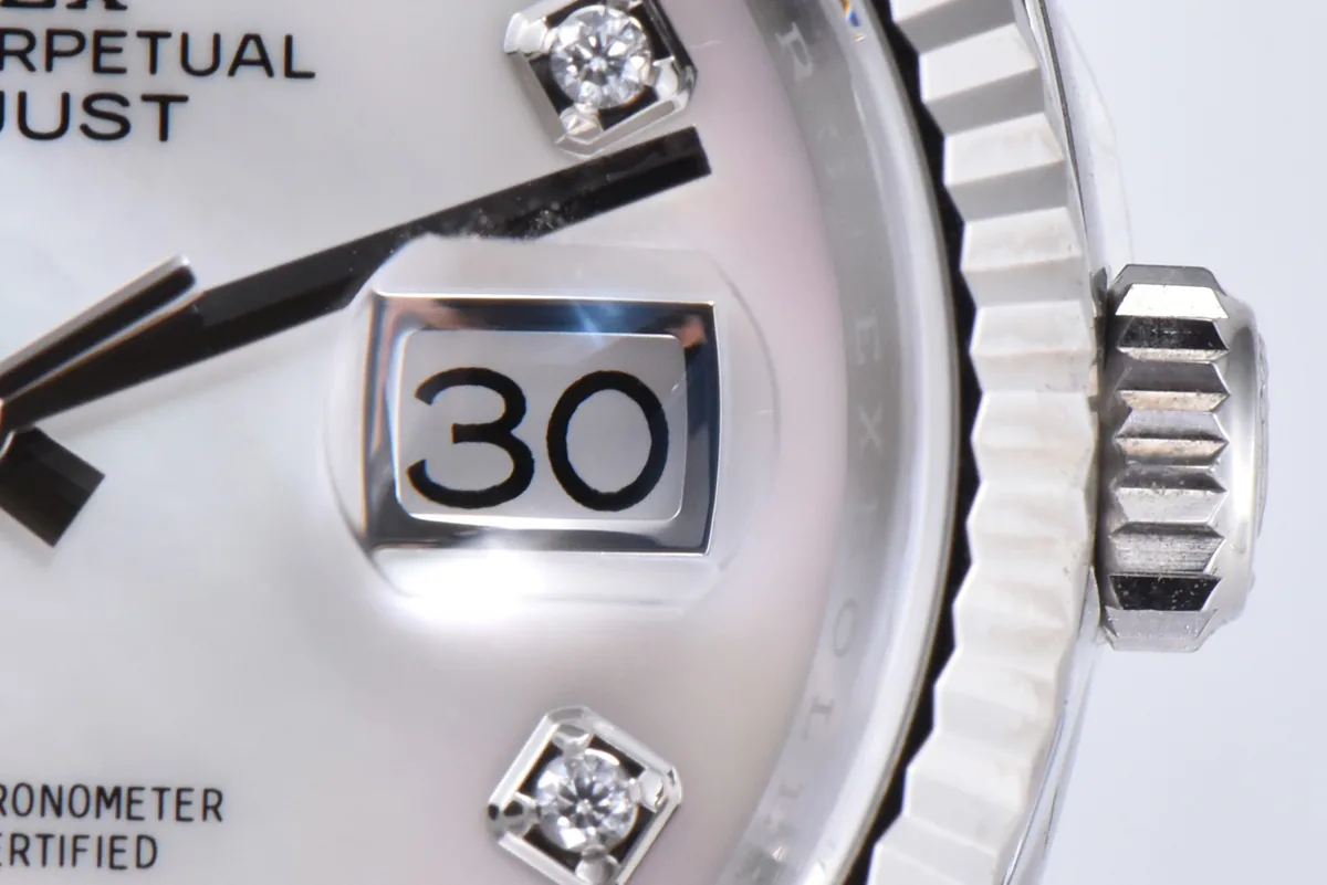Datejust 36 126234 quadrante MOP bianco con indici con diamanti in acciaio su bracciale Jubilee - immagine 6