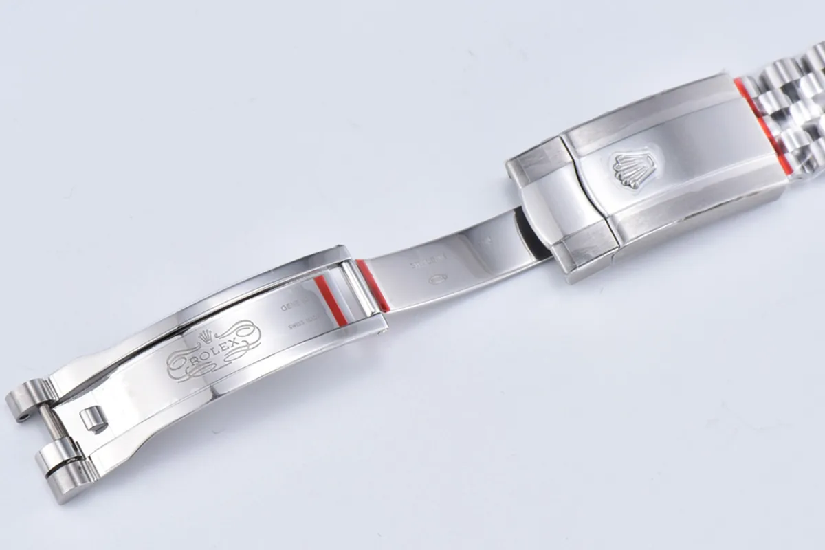 Datejust 36 126234 quadrante MOP bianco con indici con diamanti in acciaio su bracciale Jubilee - immagine 13