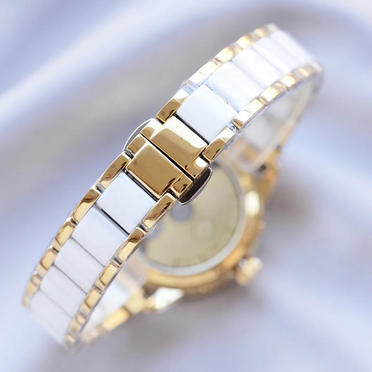 Grand Complications Ladies First Ewiger Kalender mit Diamantlünette in Gelbgold – Bild 4