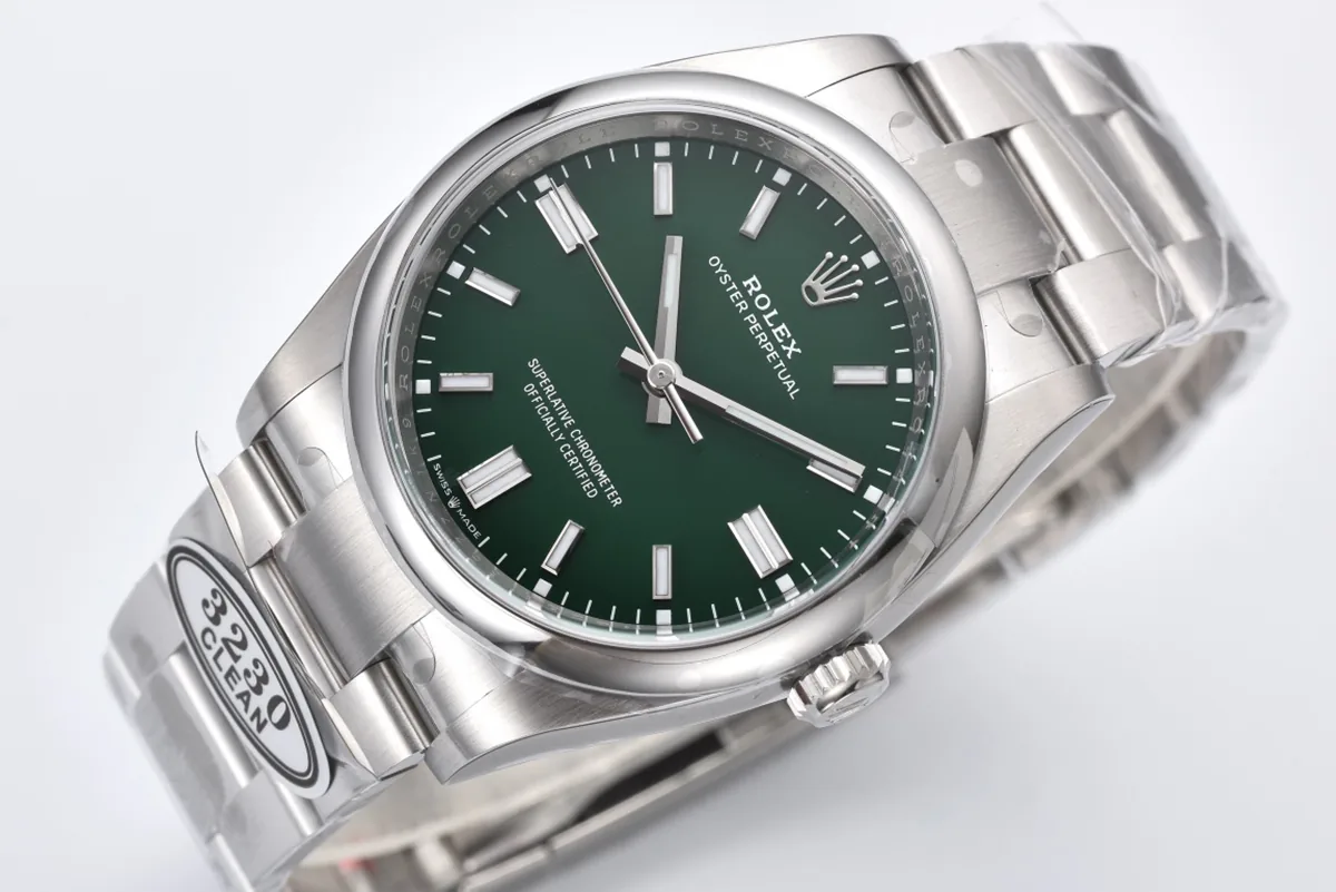 Oyster Perpetual 36mm Green Dial 126000 - Image 3