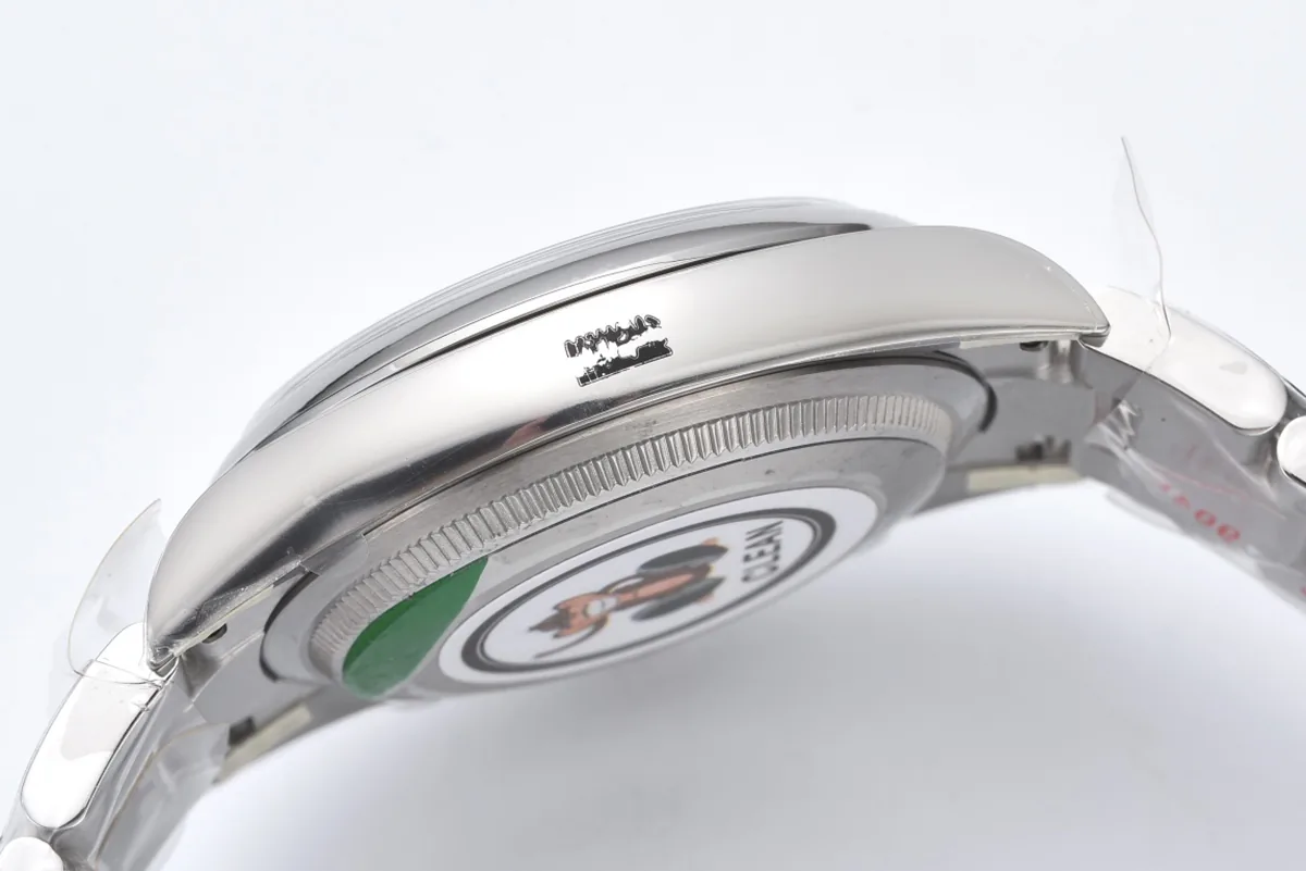 Oyster Perpetual 36mm quadrante argento 126000 - immagine 4
