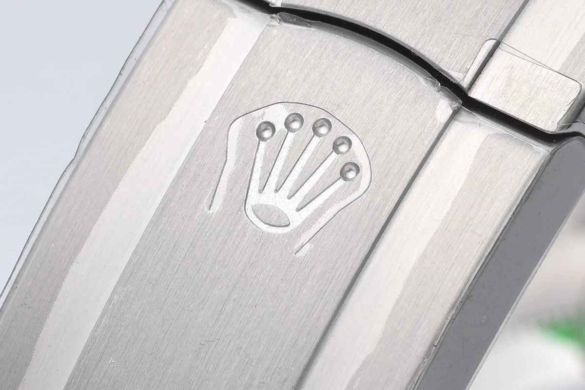 Oyster Perpetual 41mm quadrante blu brillante 124300 - immagine 11