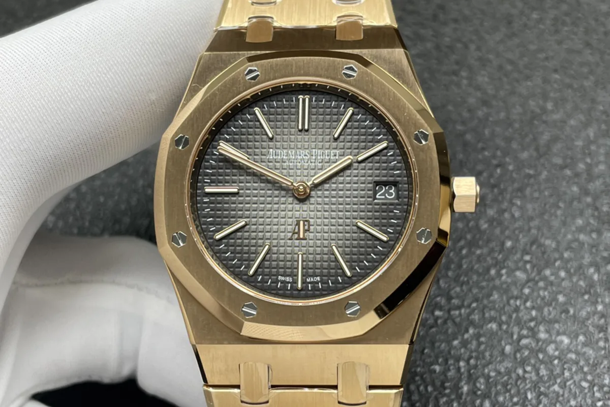 Royal Oak 16202OR 39mm Grey Dial in Rose Gold - Image 4