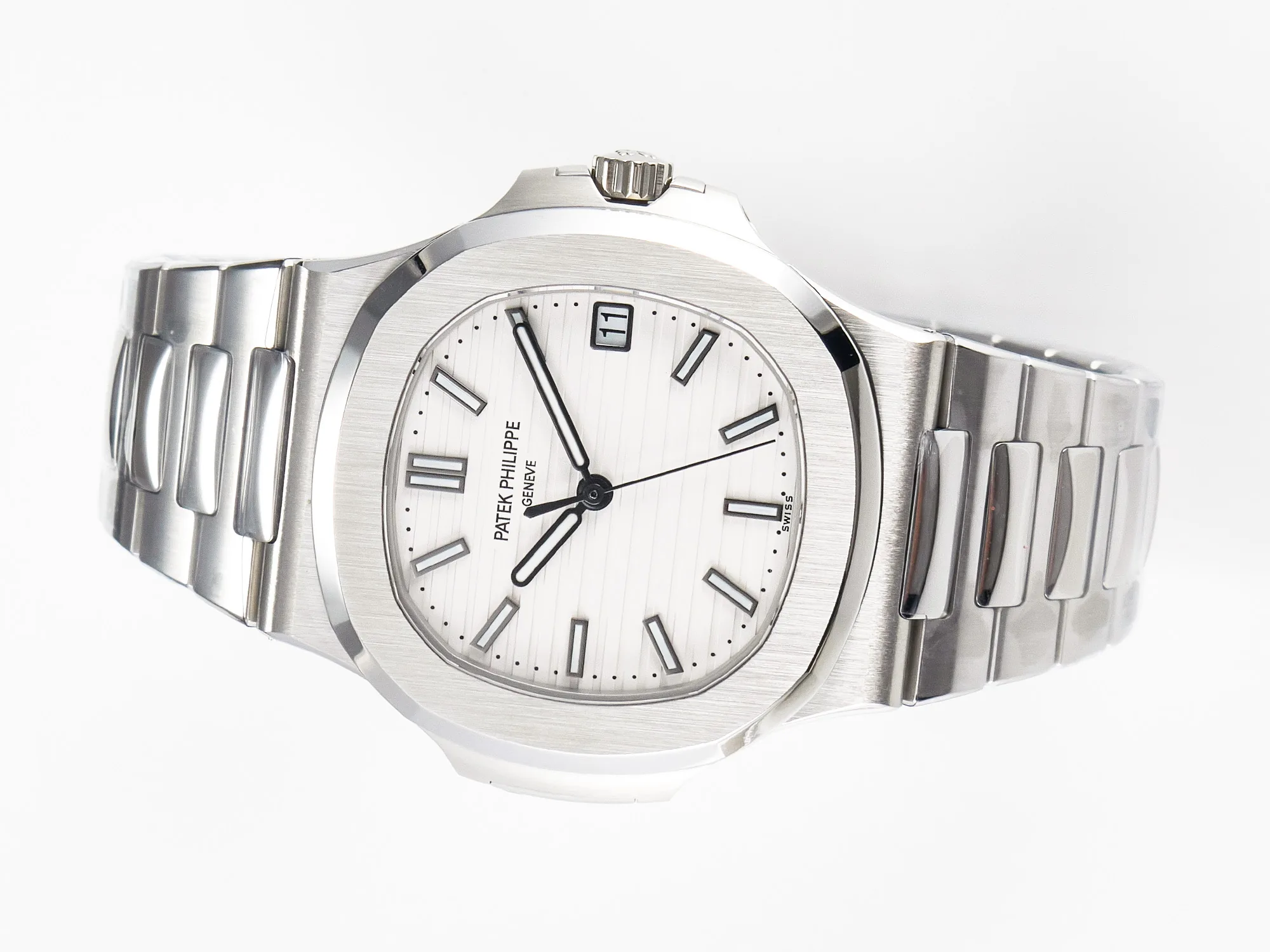 Nautilus 5711 3KF 1:1 Best Edition cadran blanc sur bracelet SS A324 Super Clone V2 – Image 9