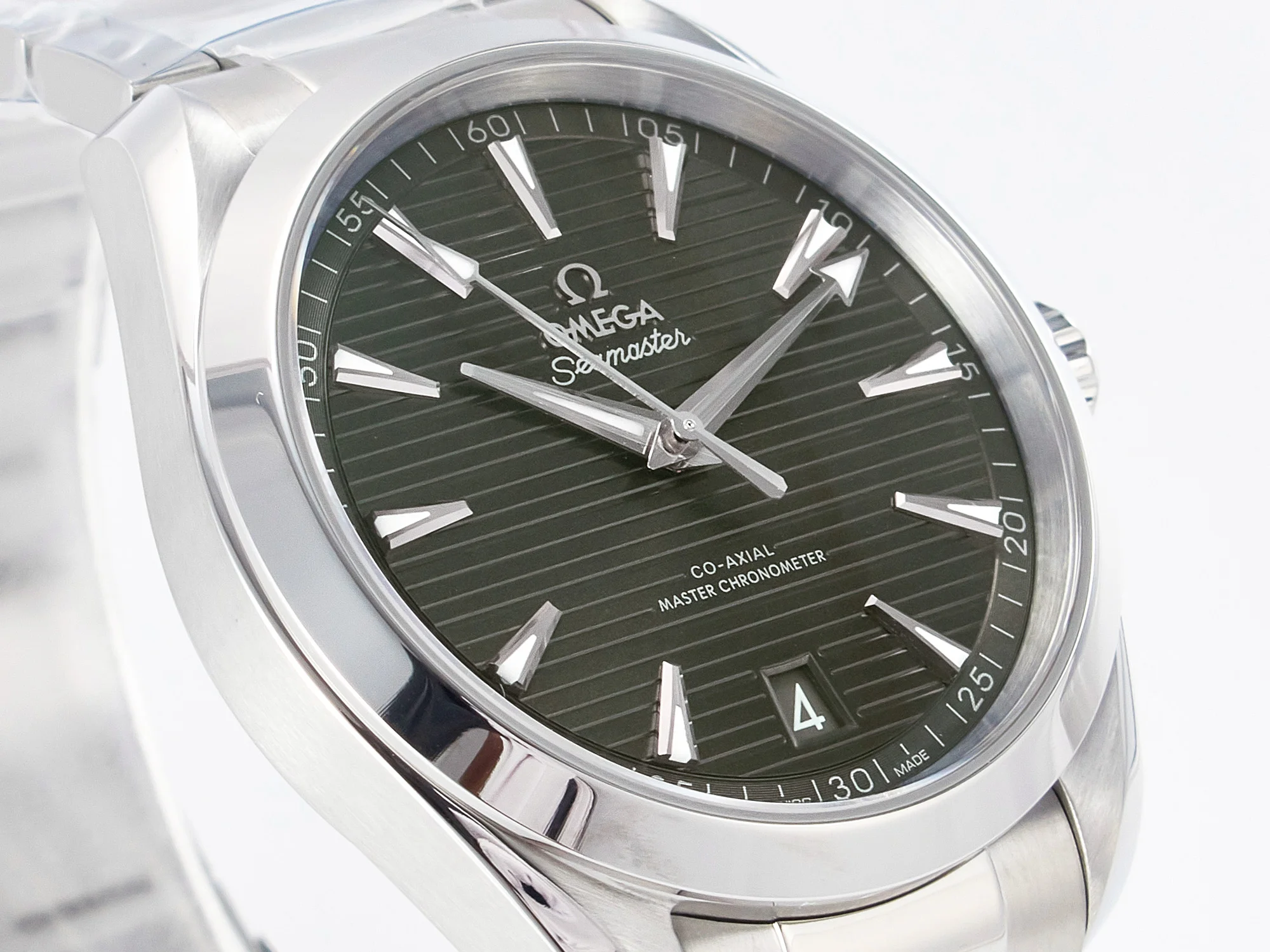 Aqua Terra 150m 41mm VSF 1:1 Best Edition Green Dial on SS Bracelet A8900 Super Clone