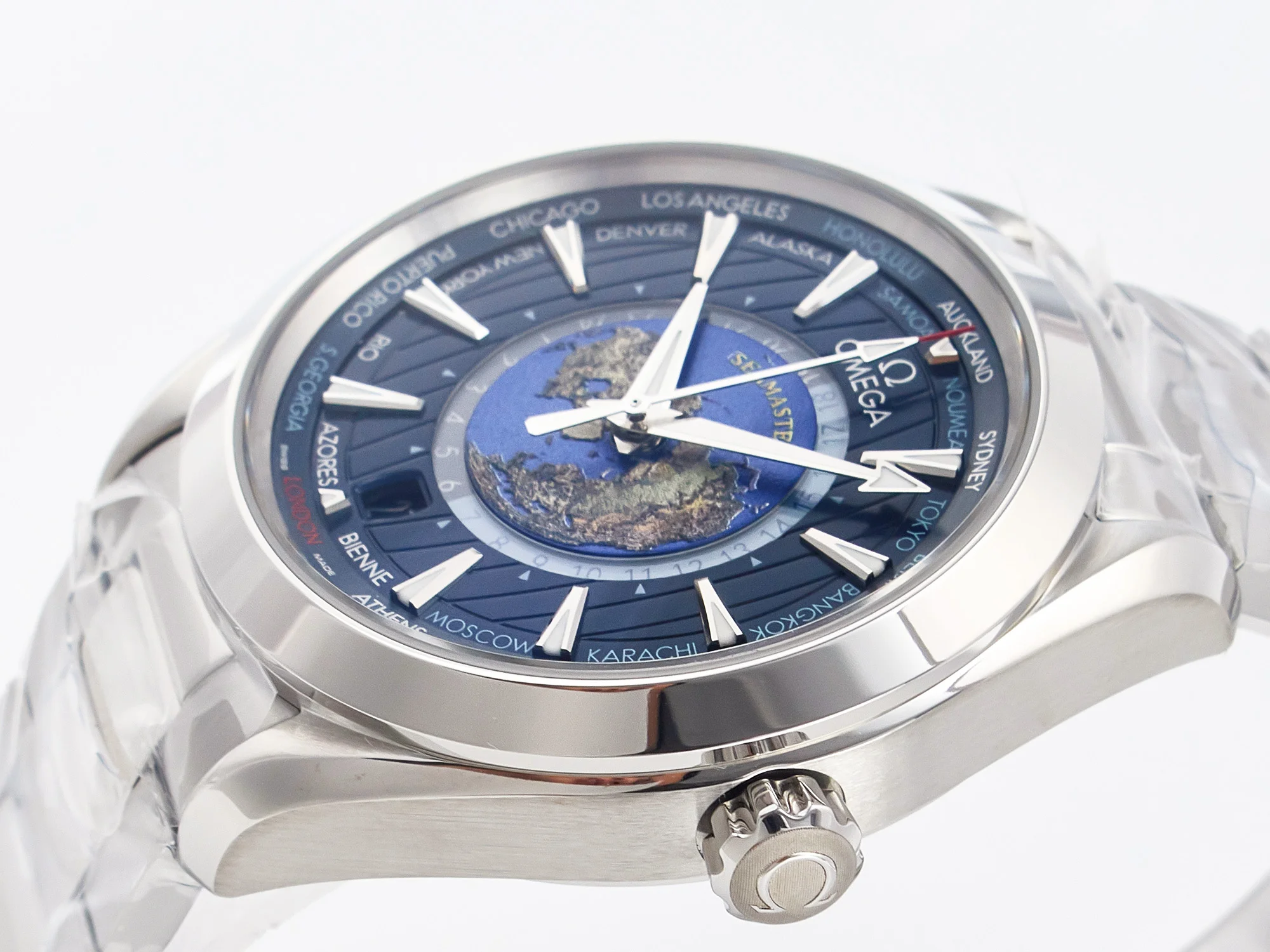 Aqua Terra 150M 43mm Worldtimer 24 VSF 1:1 Best Edition Blue Dial on SS Bracelet A8938 Super Clone