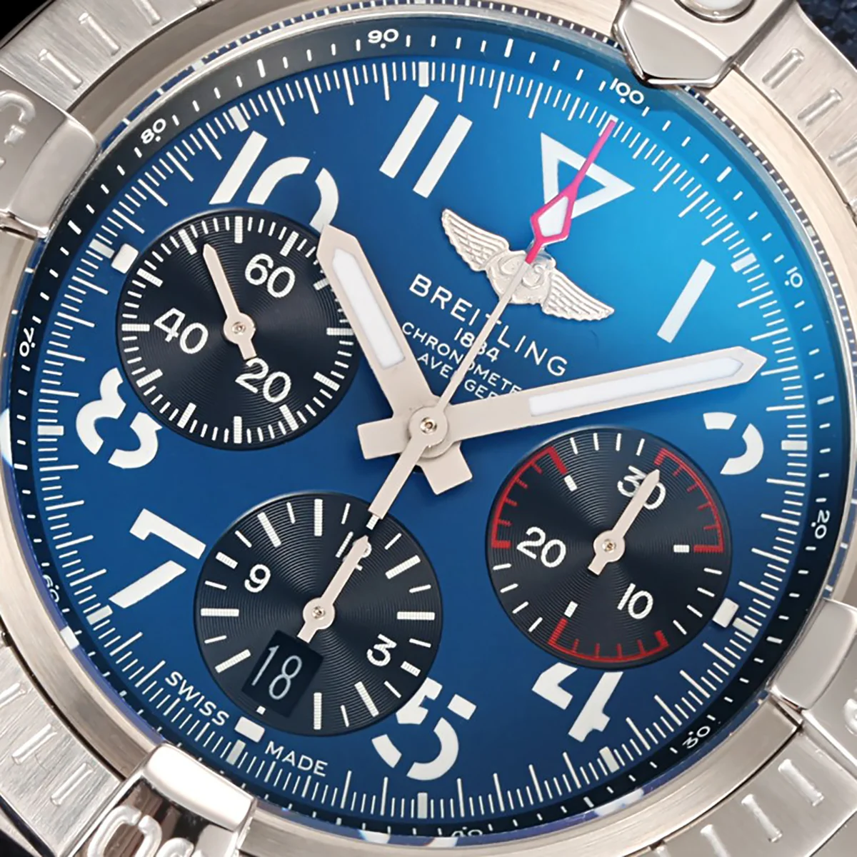 Avenger B01 Chronograph 45 Blue Dial in Steel