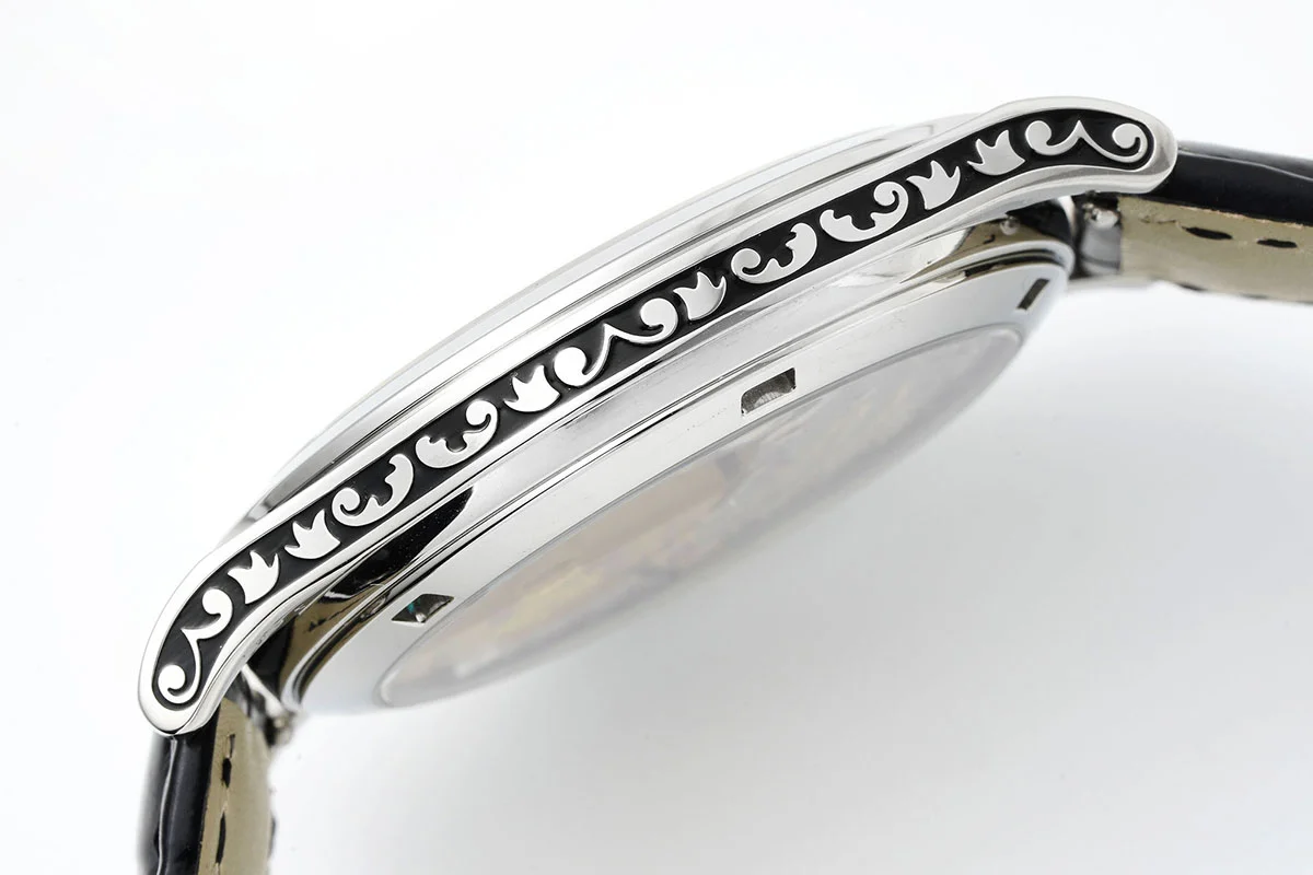 Calatrava 5088/100P Handengraved Black Dial in Platinum