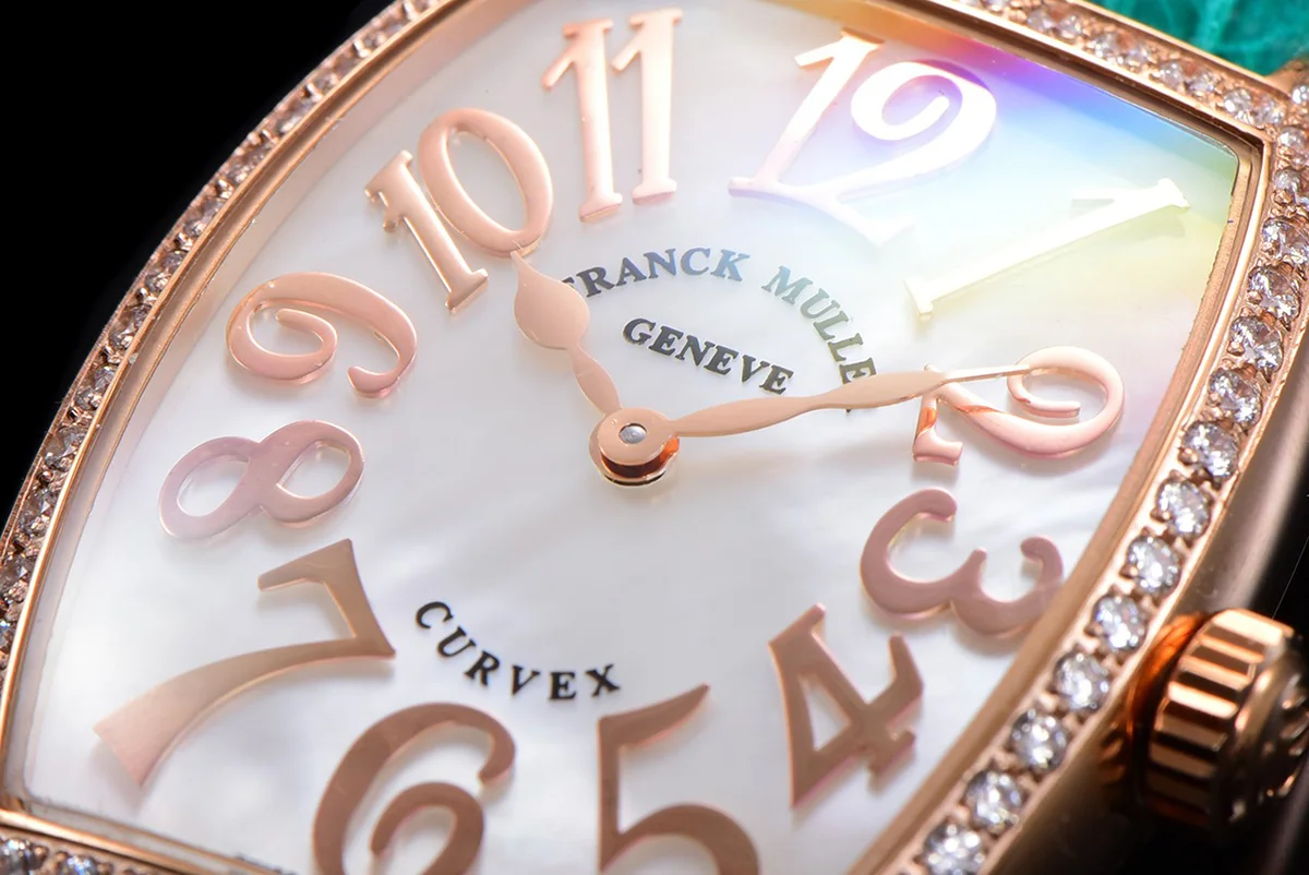 Cintree Curve MOP Dial in Rose Gold on Green Leather Strap