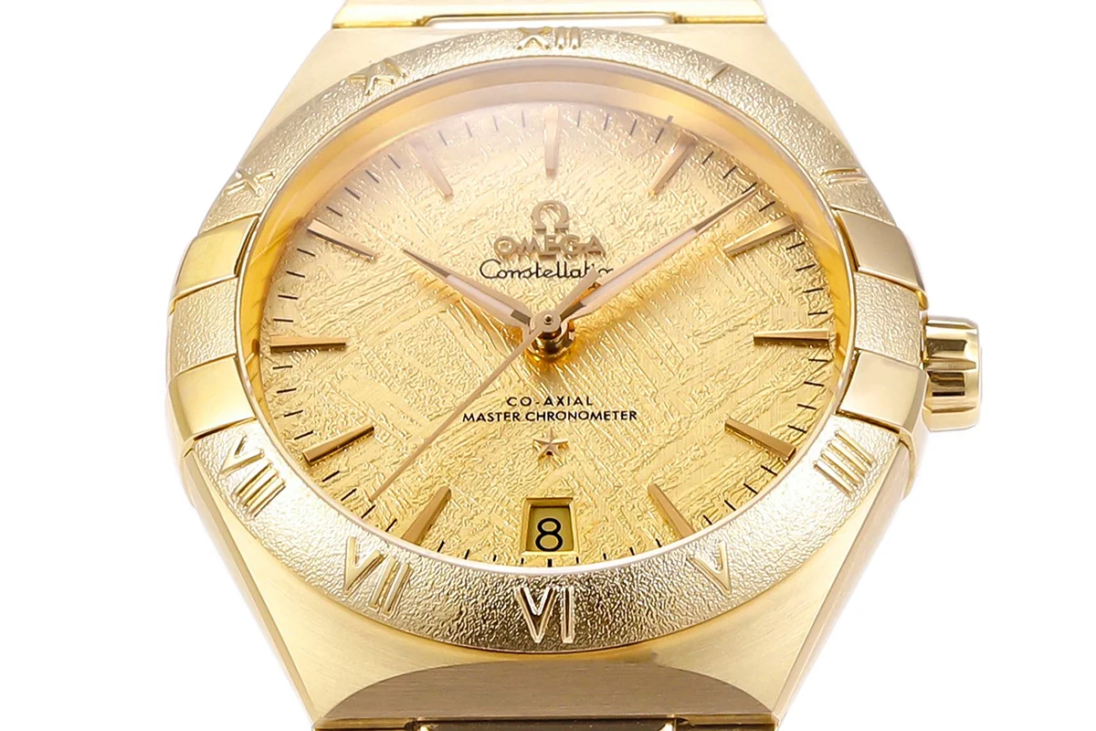 Constellation Co-Axial Master Chronometer 41mm Champagne Meteorite Dial in Yellow Gold on Bracelet