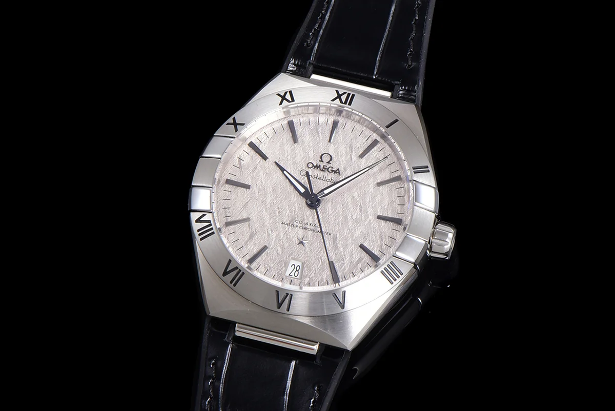 Constellation Co-Axial Master Chronometer 41mm White Dial