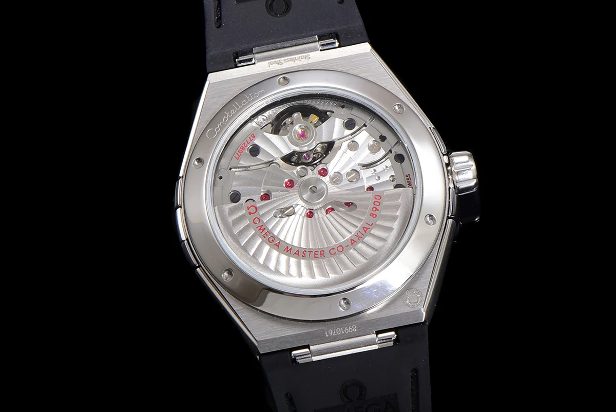 Constellation Co-Axial Master Chronometer 41mm White Dial