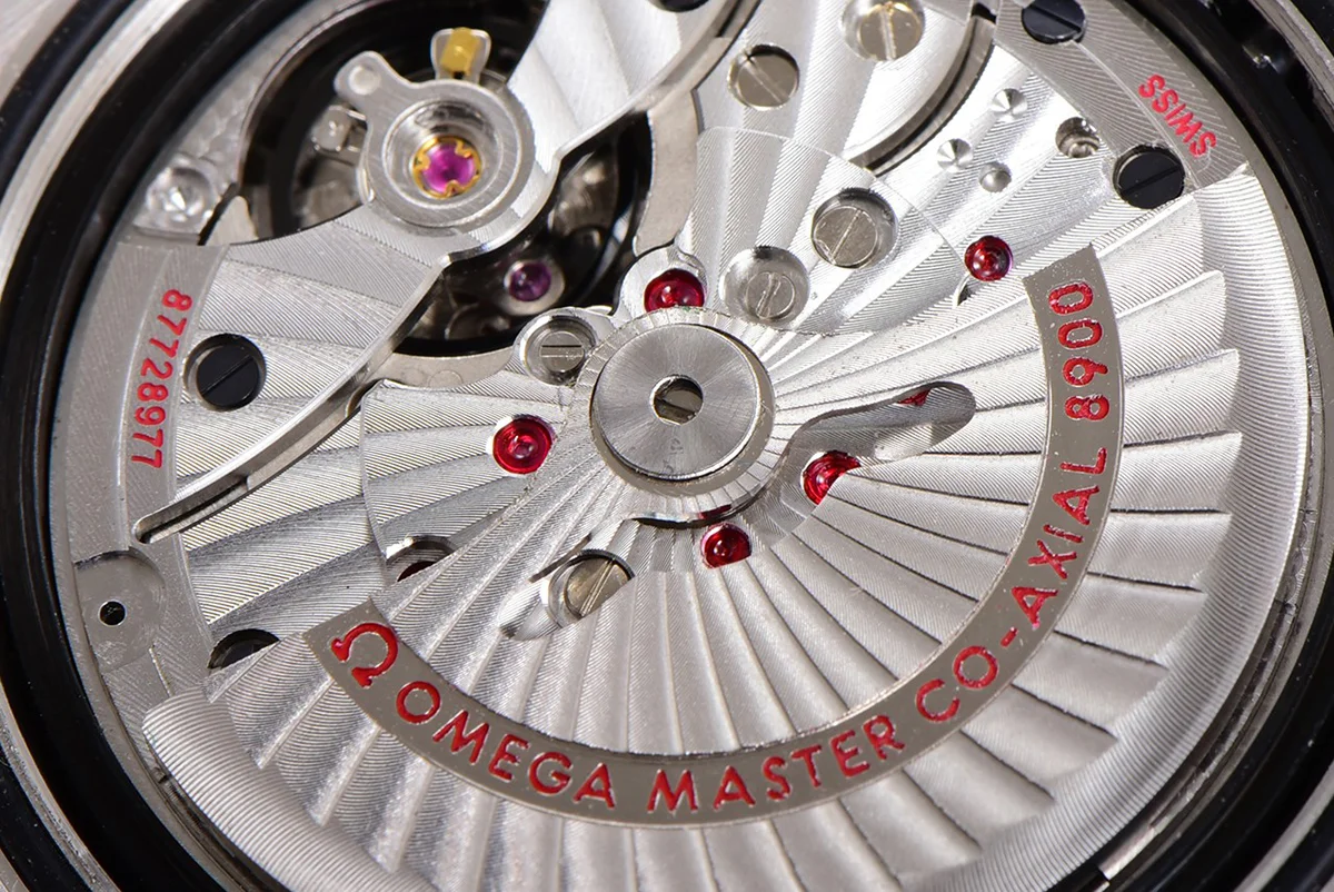 Constellation Co-Axial Master Chronometer 41mm White Dial