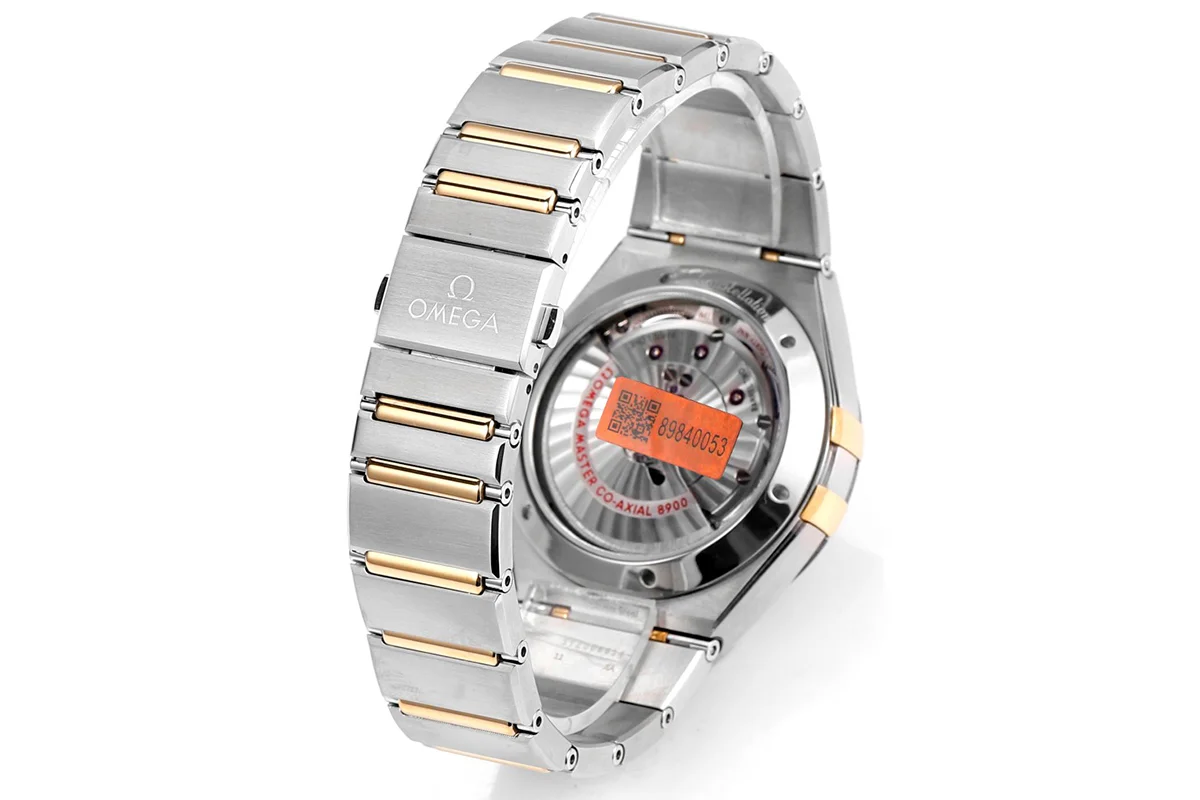 Constellation Co-Axial Master Chronometer Sedna™ Gold 41mm Green Dial with Ceramic Bezel on Bracelet