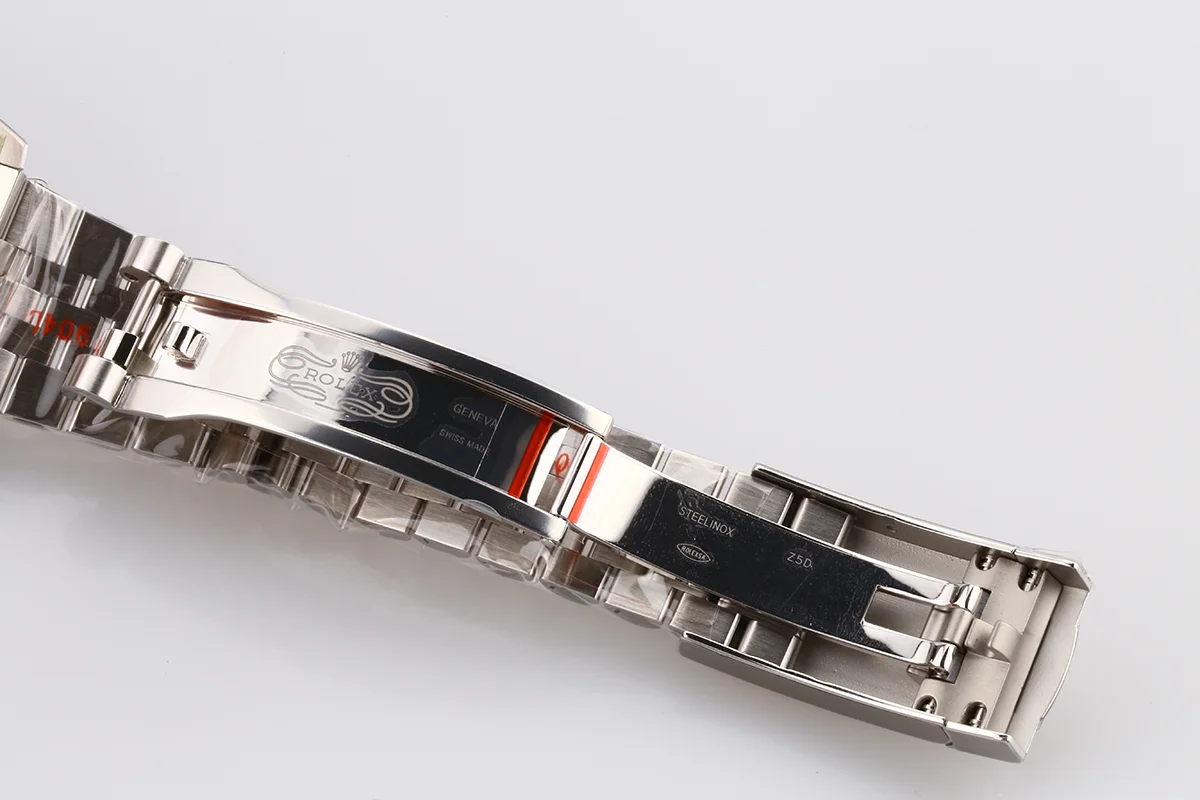 Datejust 41 126334 Bright Black Dial Stick Markers on Jubilee Bracelet