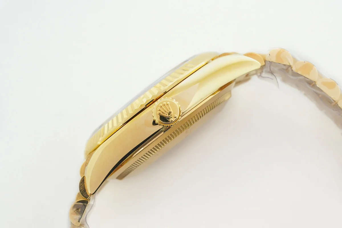 Daydate 36 128238 Black Dial in Yellow Gold
