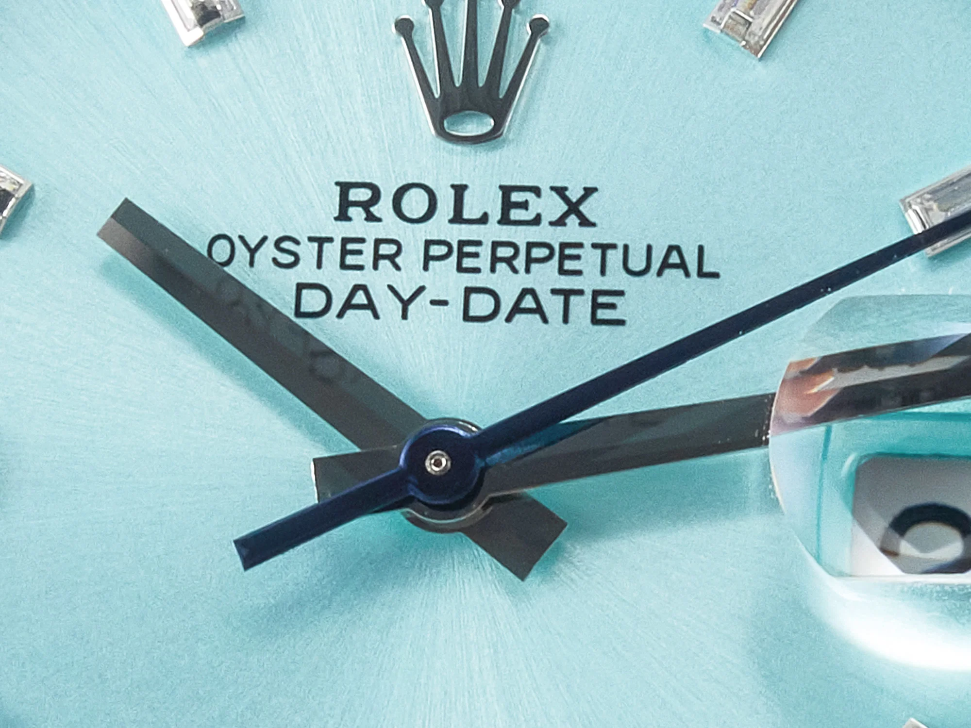 DayDate 40 228236 ARF 904L Steel Tiffany Blue Crystal Diamonds Bezel on President Bracelet VR3255