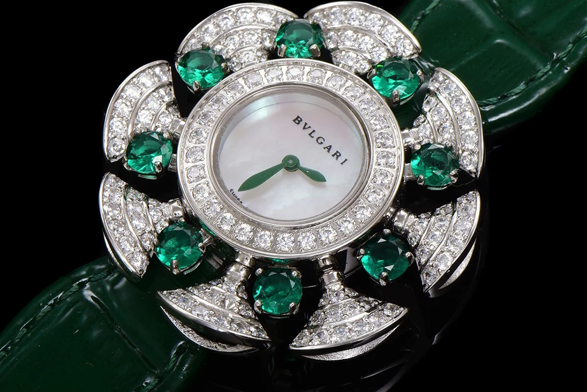Diva’s Dream Jewellery Watch Diamond Paved Dial in White Gold on Green Leather Strap