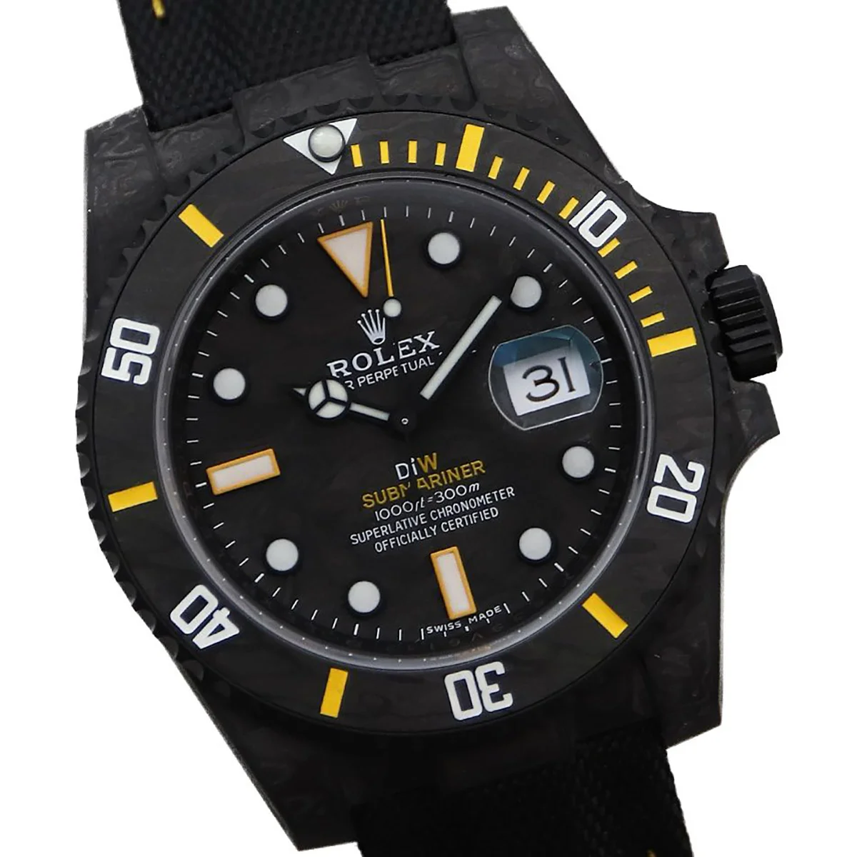 DIW Submariner Carbon Yellow