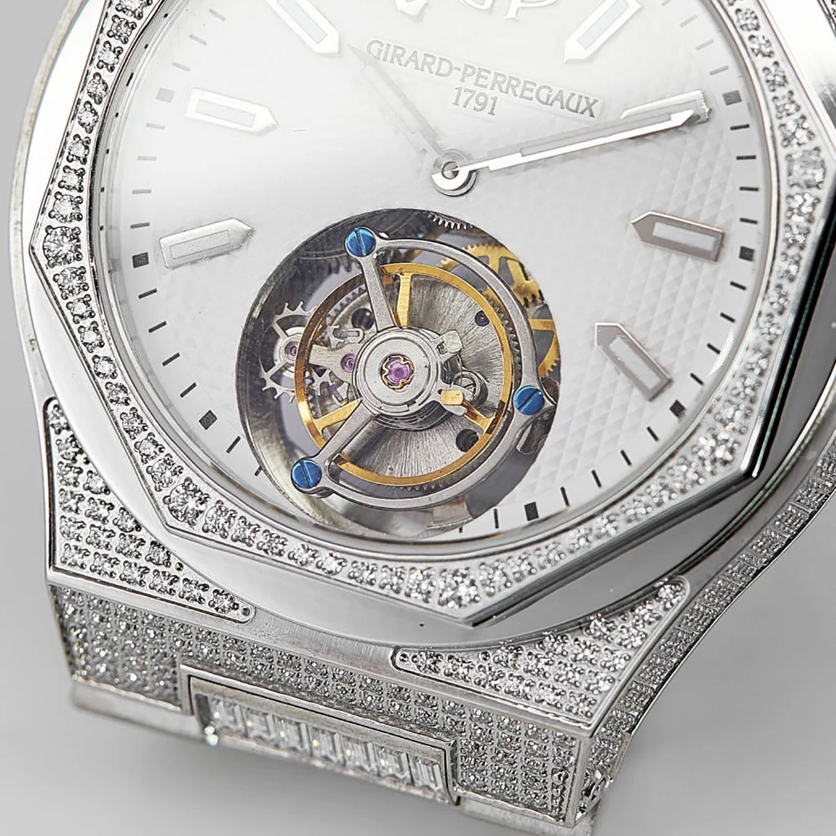 Laureato Tourbillon White Dial in Titanium