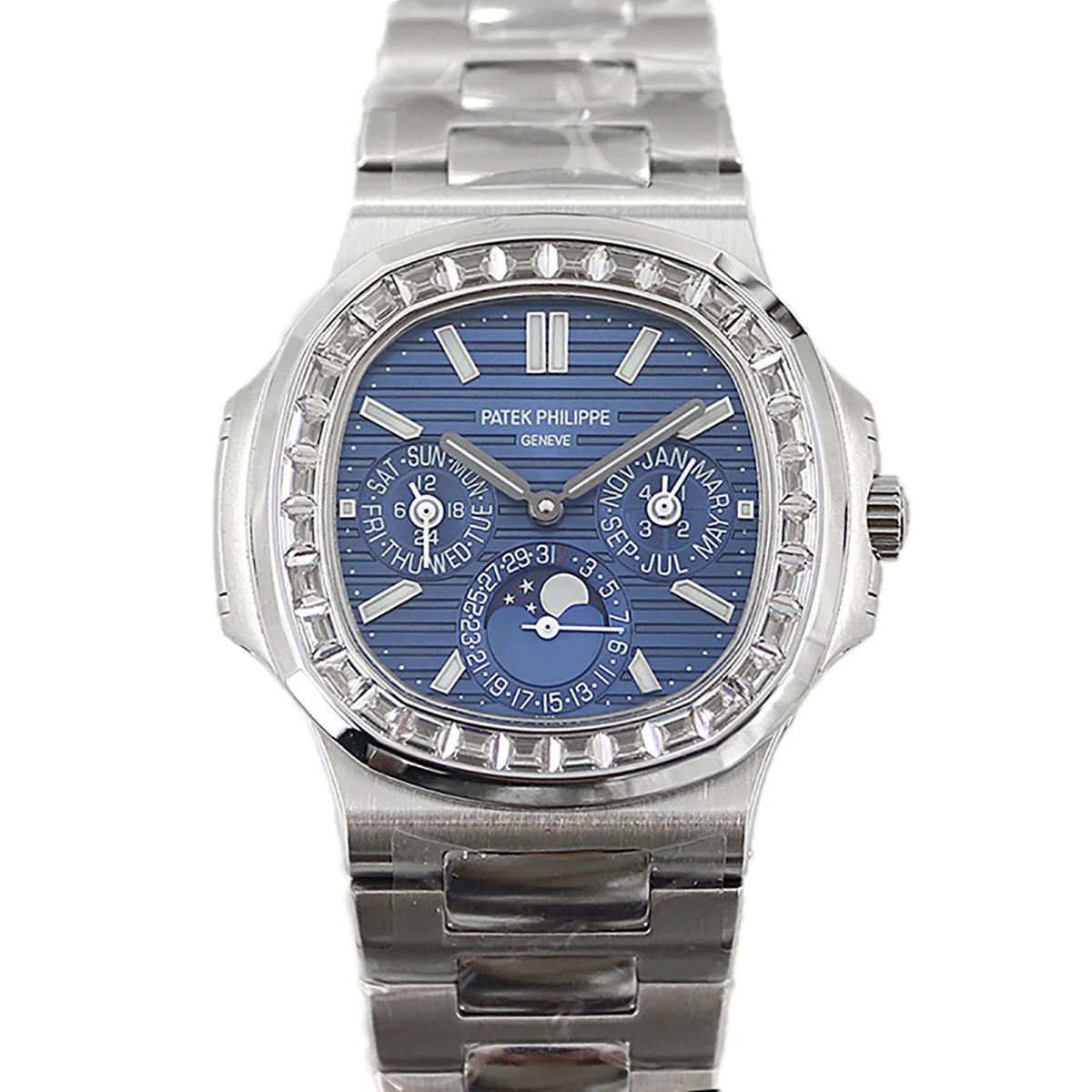 Nautilus 5740 Blue Dial with Diamond Bezel in Steel