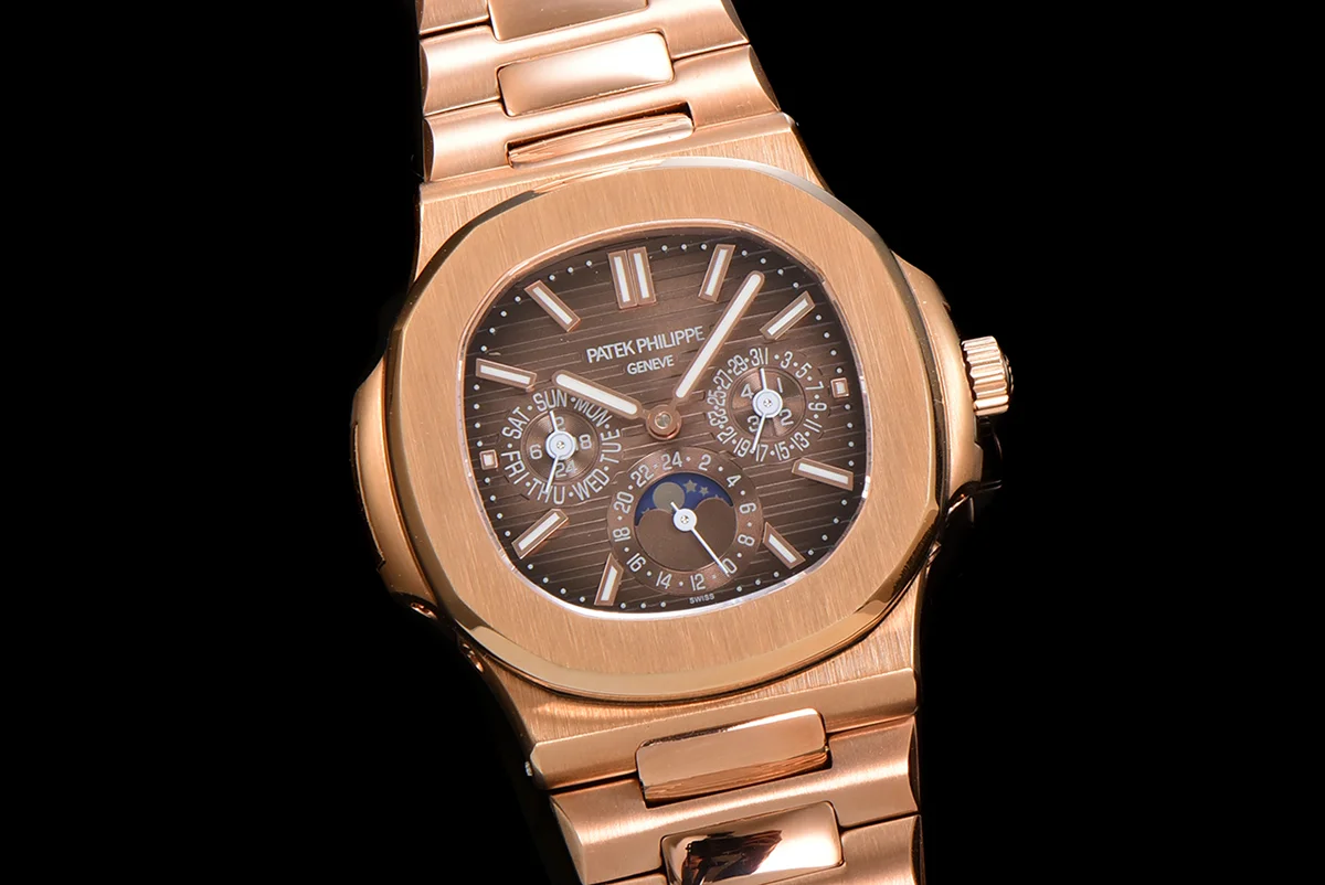 Nautilus 5740 Brown Dial in Rose Gold