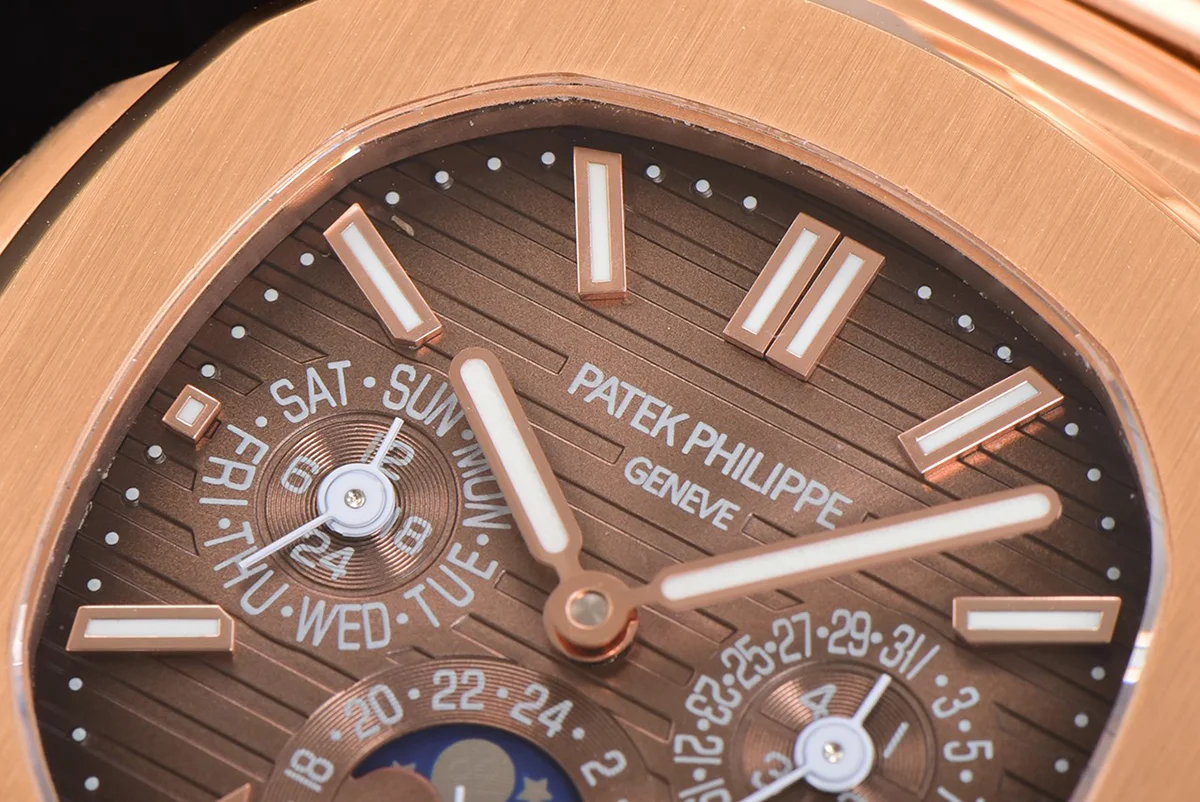 Nautilus 5740 Brown Dial in Rose Gold