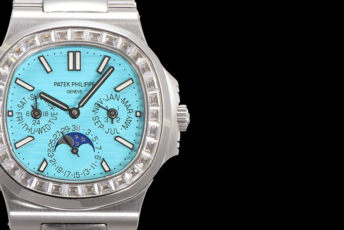 Nautilus 5740 Tiffany Blue Dial with Diamond Bezel in Steel