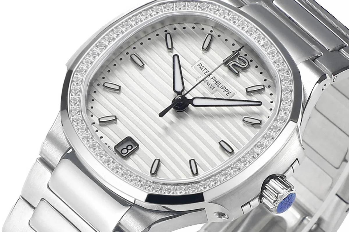 Nautilus 7118/1200A-010 White Dial