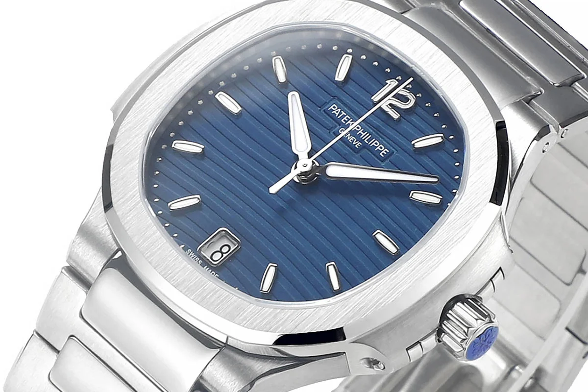 Nautilus 7118/1A-001 Blue Dial